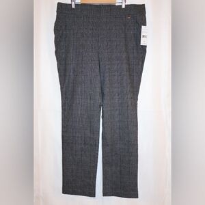 Rafaella Black Slim Ankle High Rise Pants. Women's 14. NWT.